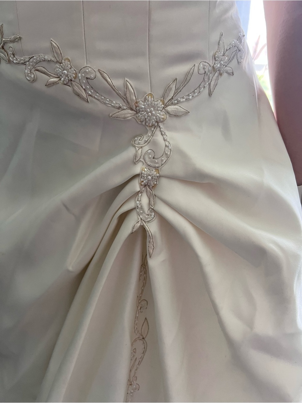 Ivory Embroidered Bridal Gown Skirt Detail